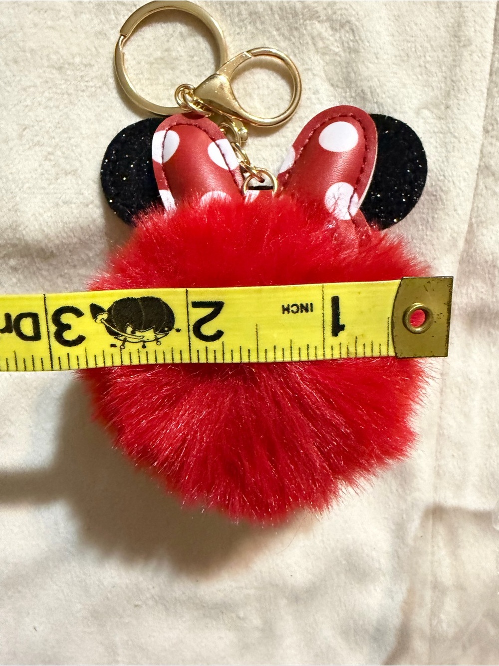Red Pom Pom Minnie Mouse Keychain - Picture 4 of 5